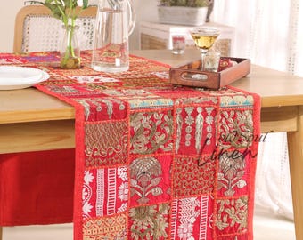 Vintage Indian Patchwork Table Runner: Embroidered Bohemian Tapestry