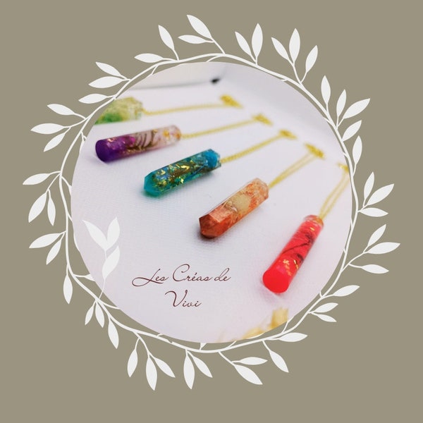 Collier été avec chaîne prisme fleurs naturelles et feuilles d' or Best seller, collier en cristal naturel collier femme