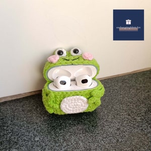 Frog Crochet Headphone Case, Crochet Animal Headphone Case, Cute Headphone Case, Handmade Headphone Case, AirPods 1/2/3/Pro/Pro 2