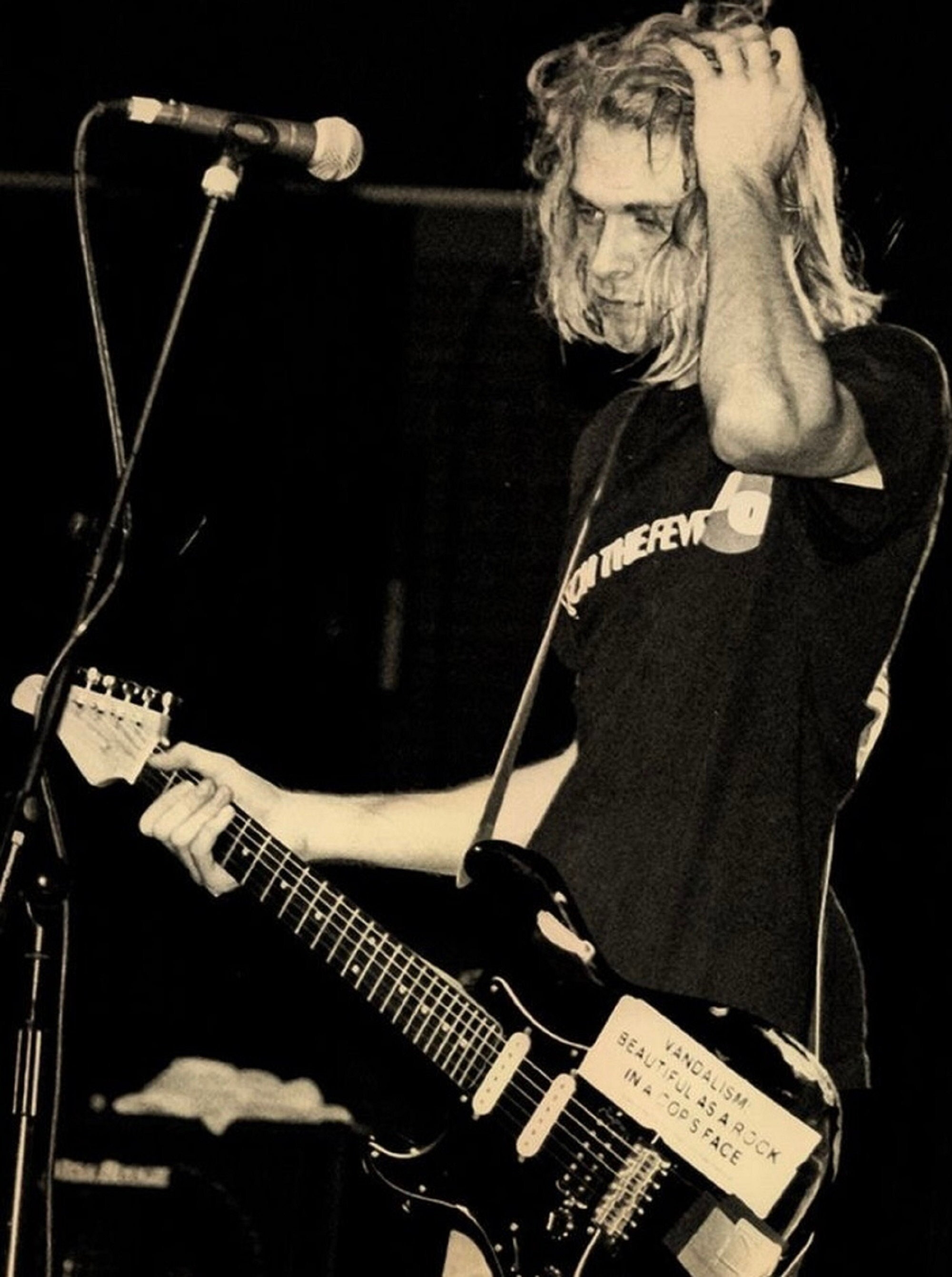 Kurt Cobain aesthetic poster, kurt cobain, nirvana, nirvana poster
