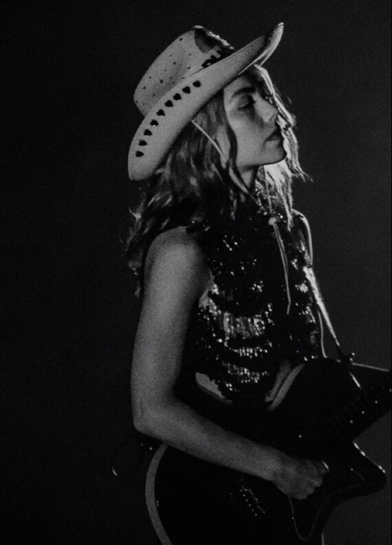 Phoebe Bridgers Aesthetic Poster Phoebe Bridgers - Etsy