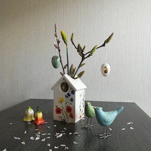 Flower vase in house, decoration