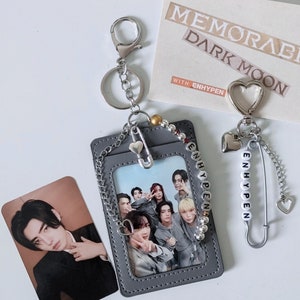 Set gruppo K pop (porta pc + portachiavi)