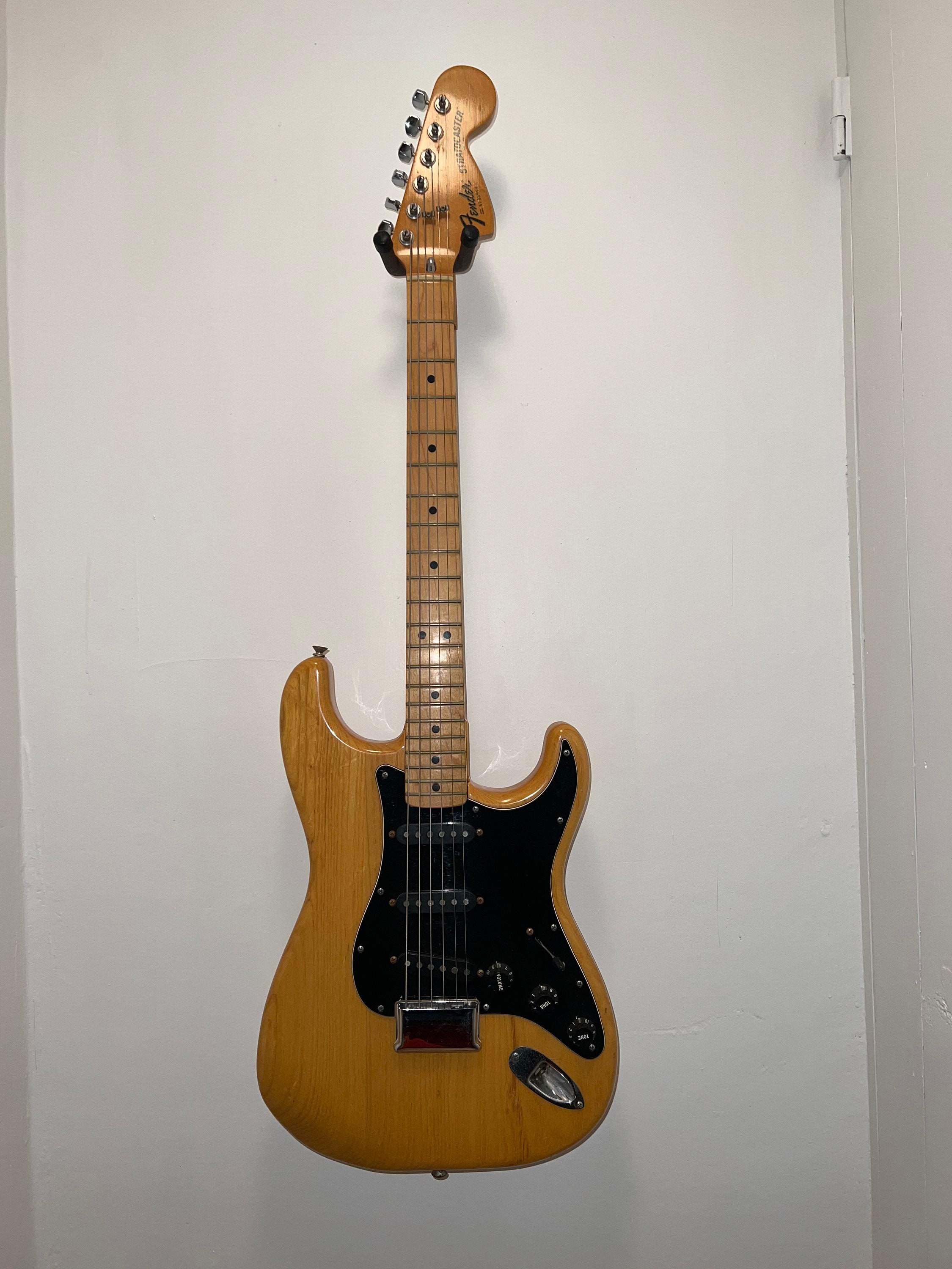 77 Stratocaster: Butterscotch at The Music Emporium