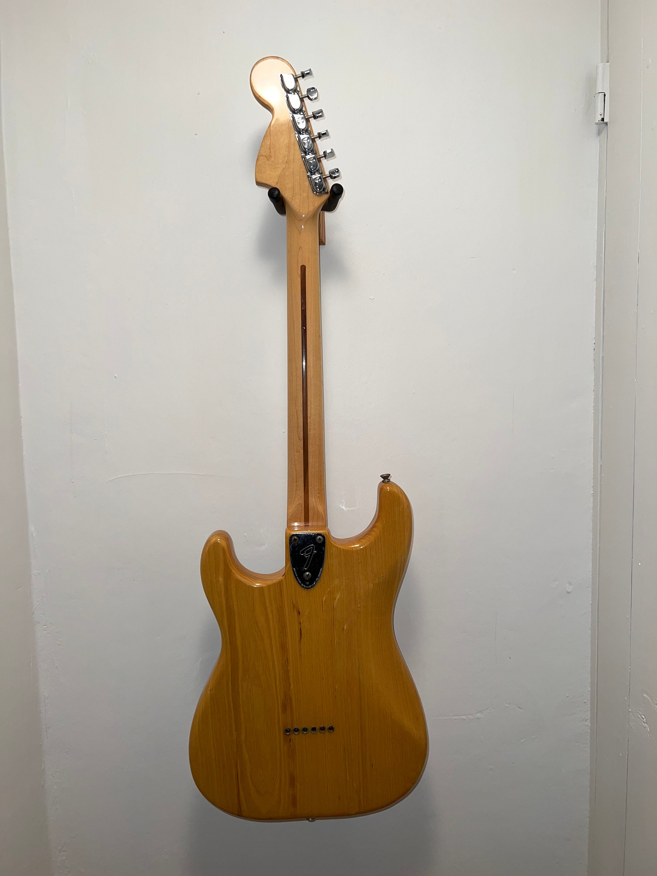 1977 Fender Stratocaster Electric Guitar Natural Hardtail - Etsy 1977 Fender Stratocaster Electric Guitar Natural Hardtail - Etsy