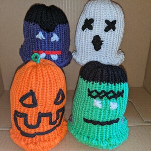 Halloween stuffed heads set of four