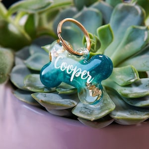 Dog tag personalized 'Ocean' - resin pendant - gift idea for animal lovers