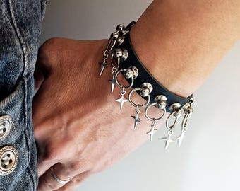 Silver Star Charm Black Leather Bracelet: Punk Emo Cuff