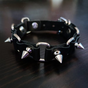 Punk Silber Spike Schnalle Armband. Einreihige Ledermanschette. Schwarz Echte. Punk-Ring. Grunge Rock Spange Nieten Armband. Handgefertigte Männer Geschenke