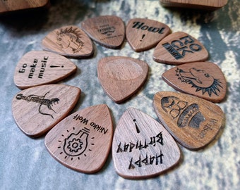 Personalized Wooden Guitar Picks, Guitar Gifts, Custom Engraved Guitar Pick Box, Guitar Plectrum, Birthday Guitarist Friend Husband Dad Gift