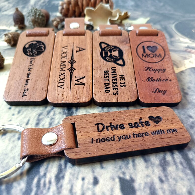 Personalized Wooden Keychain, Engraved gift for Birthday Anniversary Father's Day, Custom Key Ring, New Home Gift, Farewell Gift for Friends