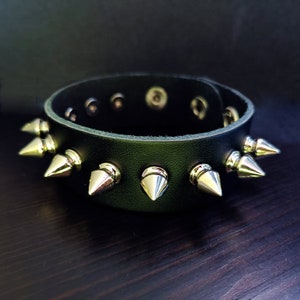 Single Row Silver Spike Punk Snap Bracelet. Grunge Cowhide Black Leather Cuff Bracelet. Stud Bracelet. Buckle Bracelet. Handmade Men Gifts.