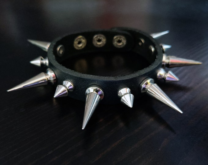 Handmade Punk Leather Spike Bracelet: Single Row Grunge Rock Studded Cuff