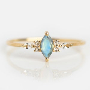 Natural Moonstone Ring-Marquise moonstone Ring-Silver Ring-14K Gold Ring-Engagement ring-Ring For Women-Statement Ring-Dainty Ring