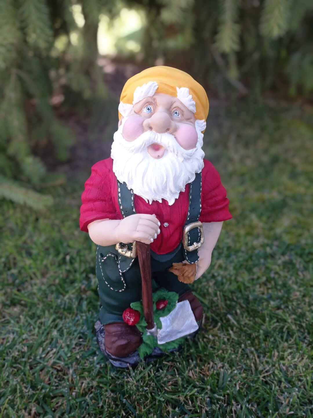 Gardener Uncle, Farmer Uncle, Gardener With Solopet, Gardener, Figurine