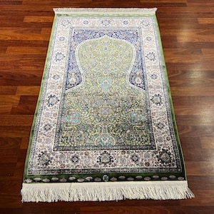 Bamboo Silk Prayer Mat, Luxury Muslim Prayer Rug, Islamic Prayer Mat, Gift Mat, Janamaz Mat, Special Gift