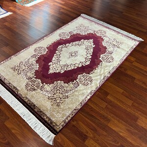 4X6 ft  Red Persian Silk Rug, High Quality Silk Rug,Gift Silk Rug,4x6 Persina Silk Rug ,Silk Rug,Super Fine Silk Rug,Rug For Living Room