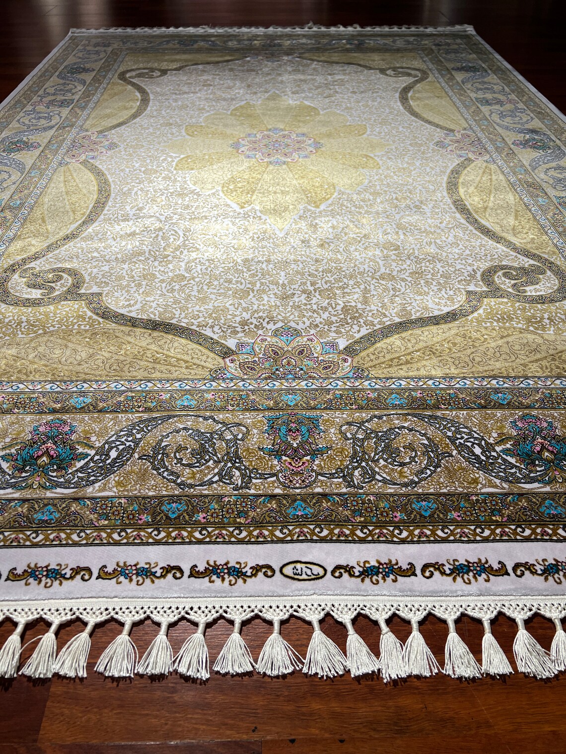 Premium Persian Design Silk Rug, 5x8ft Luxury Silk Rug Authentic Rug ...