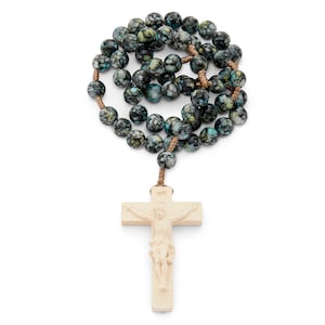 Traditional Resin Rosary in Rope with Natural Wood Crucifix