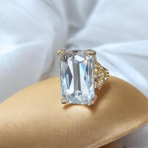 Clear Crystal Cocktail Ring, Large Cocktail Ring, Adjustable Ring, Statement Ring, Chunky Crystal Ring, Vintage Style Ring, Rings for Women