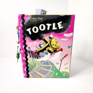 Carnet de voyage fait main à partir du petit livre d'or Tootle recyclé, carnet de poésie, cadeau pour journaliste, cadeau pour une future maman, carnet de voyage