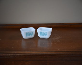 Set of 2 - Vintage Butterprint / Farmer / Amish Pyrex Fridgies in White with Turquoise Pattern