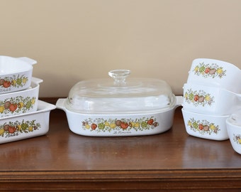 Vintage Corningware Spice o Life Set of 8 - 3 petite pans, 3 casserole dishes, 1 roasting or cake pan, 1 menuette/saucepan, 2 lids