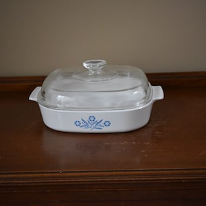 Vintage Corningware / Corning / Corning Ware Blue Cornflower A-10-B  Casserole Dish with Glass Lid