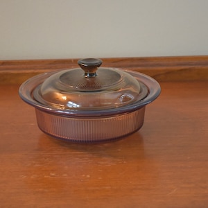Vintage Visions by Corning Ware Amber V-30-B 24oz / 750ml Bowl / Dish With Matching Glass Lid