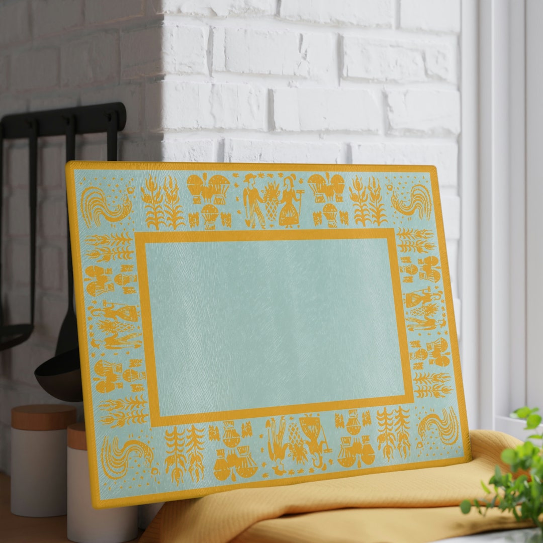 Vintage Pyrex Amish / Butterprint Pattern in Gold Influenced Design ...