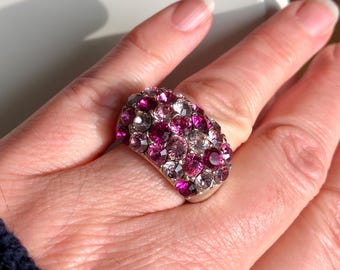 Anel de prata vintage muito bonito com muitos strass fúcsia e rosa, anel vintage Agatha soberbo, presente para ela, presente para mulheres