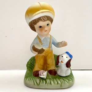 Vintage HOMCO Made in Taiwan #1430 Boy  with dog, hat, flowers. 1949-70 Porcelain 4&quot;