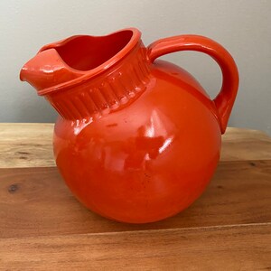 Vintage Anchor Hocking 1940s Large Fired-On Red Orange Tilt Ball Jug Pitcher 7"