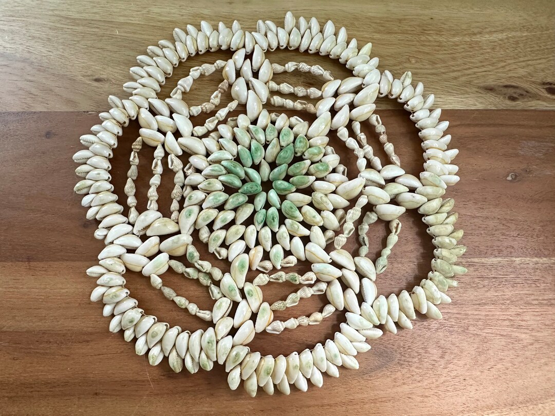 Vintage Round Sea Shell Doily, Trivet, Hot Plate, Placemat, Beach Home ...