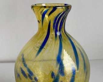 vase en verre de saké soufflé à la bouche jaune / bleu et vert / bleu