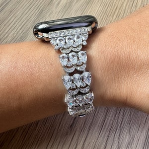 Teardrop Crystal Apple Watch Band: Elegant Jewelry Strap