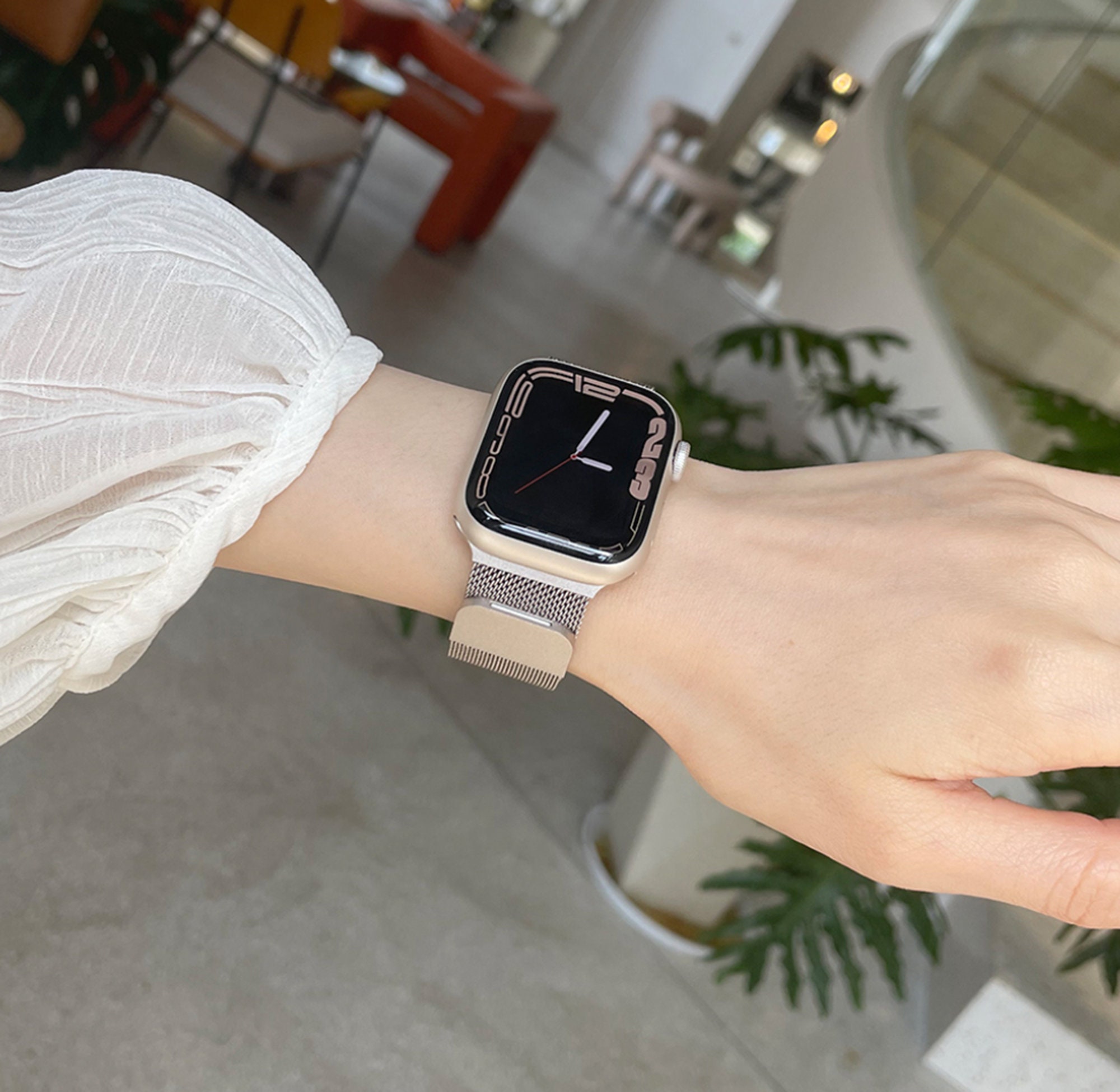 Apple Watch Series 8 - Boîtier en acier inoxydable - – RMD (Store)