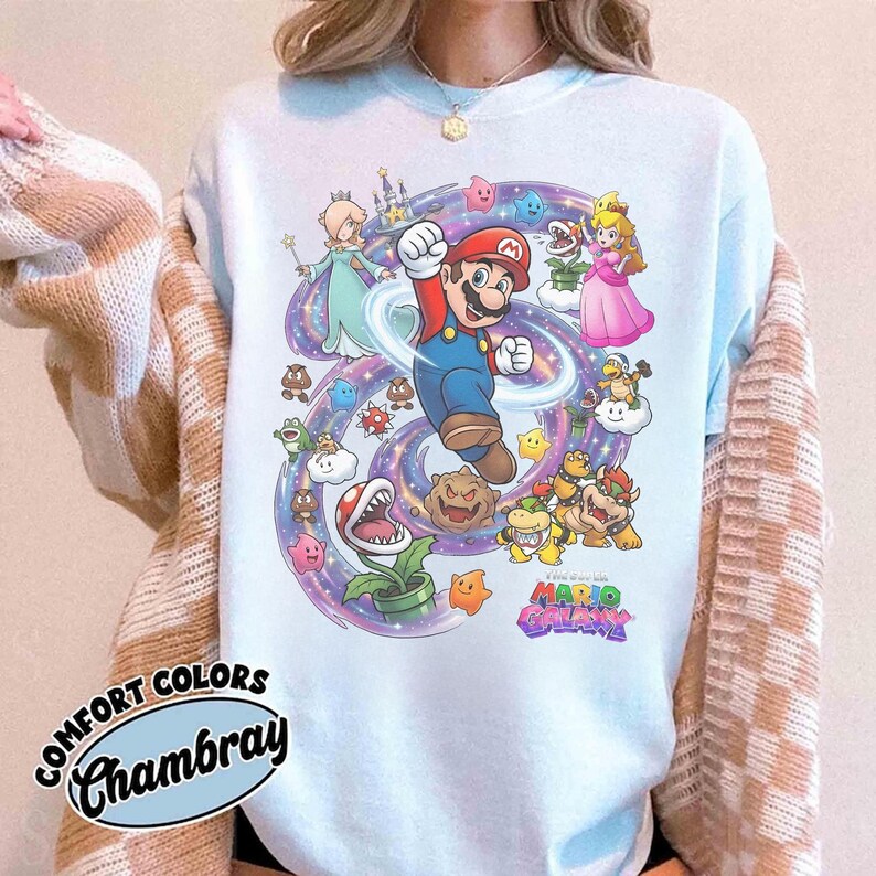 K&ouml;nnte beinhalten: Ein Set aus drei Keramikbechern mit gesprenkelter, matter Oberfl&auml;che. Die Becher sind in Creme-, Hellgrau- und Dunkelgraut&ouml;nen gehalten. Jeder Becher hat ein schlichtes, modernes Design und einen abgerundeten Henkel.