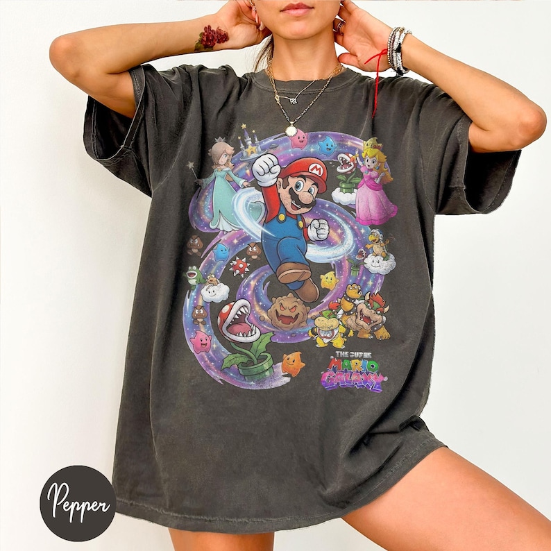 Das Super Mario Galaxy Shirt, Coquette Bows Super Mario, Mario und Luigi Pfirsich Prinzessin T-Shirt, Mario Family Matching, Super Mario Geburtstag Bild 1