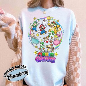 K&ouml;nnte beinhalten: Set aus drei Keramikbechern mit gesprenkelter, matter Oberfl&auml;che. Jeder Becher hat eine andere Farbe: hellblau, creme und grau. Die Becher haben ein schlichtes, modernes Design und einen bequemen Griff.