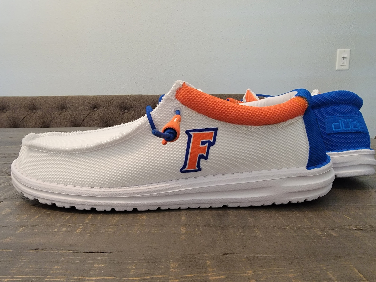 Men's Custom Painted Florida Gators Hey Dudes Etsy