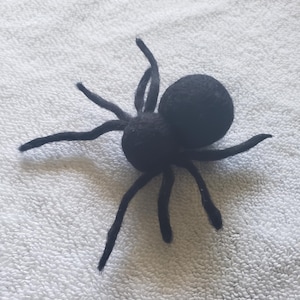 Halloween prop wool felting spider photography props horror scene prank holiday , mini medium large
