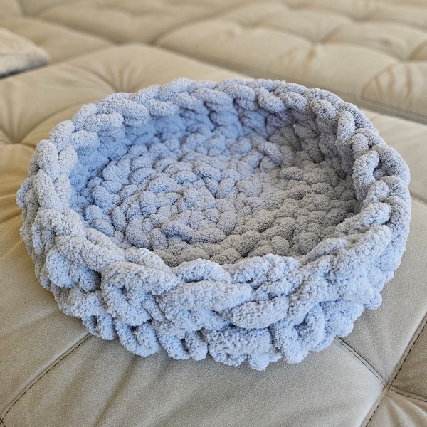 Chunky Hand-Crochet Pet Beds