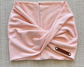 Écharpe infinity pour chien « Rose » Écharpe torsadée en tricot côtelé confortable, collier pour animal de compagnie
