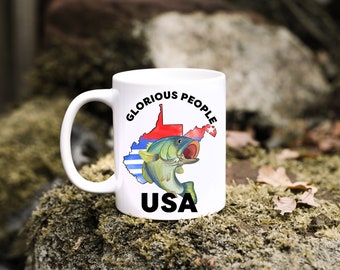 Taza de pescado de Virginia Occidental, EE. UU., Regalo para pescadores, Copa Patriota de pescadores al aire libre, Bebidas de bandera patriótica americana, Gente gloriosa diciendo