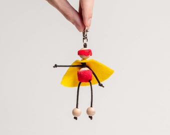 Bead Buddy Craft Kit : customizable accessory, DIY a colorful sidekick to hang on bags or keychains