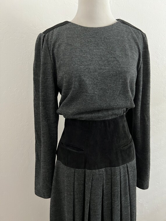 Kay Unger Wool & Suede Dress - image 3