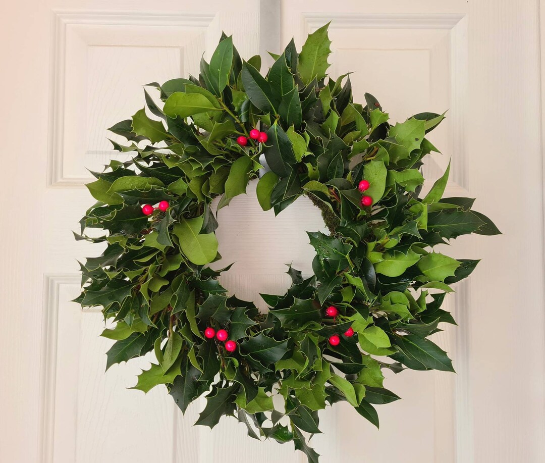 Real Holly Wreath Fresh Holly Wreath Christmas Holly Wreath Etsy