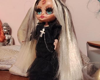 Vintage BLEEDING EDGE Goths Figure, Series 2, Ophelia Pain Goth