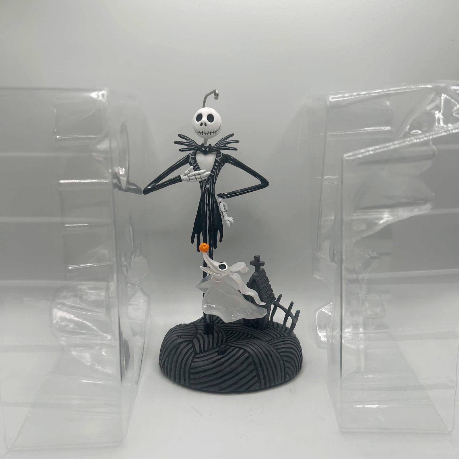 Hallmark Nightmare Before Christmas Magic Ornament Jack Skellington